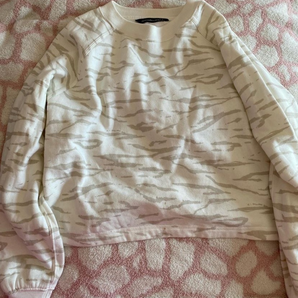 Abercrombie crewneck sweatshirt